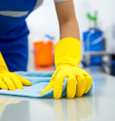 Dự Toán Vệ Sinh Công Nghiệp Chi Tiết 2024: Tất Cả Những Gì Bạn Cần Biết
